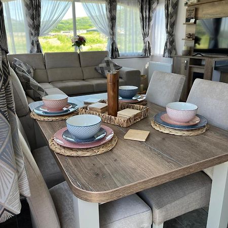 Visma Caravan Llanddwywe Bagian luar foto