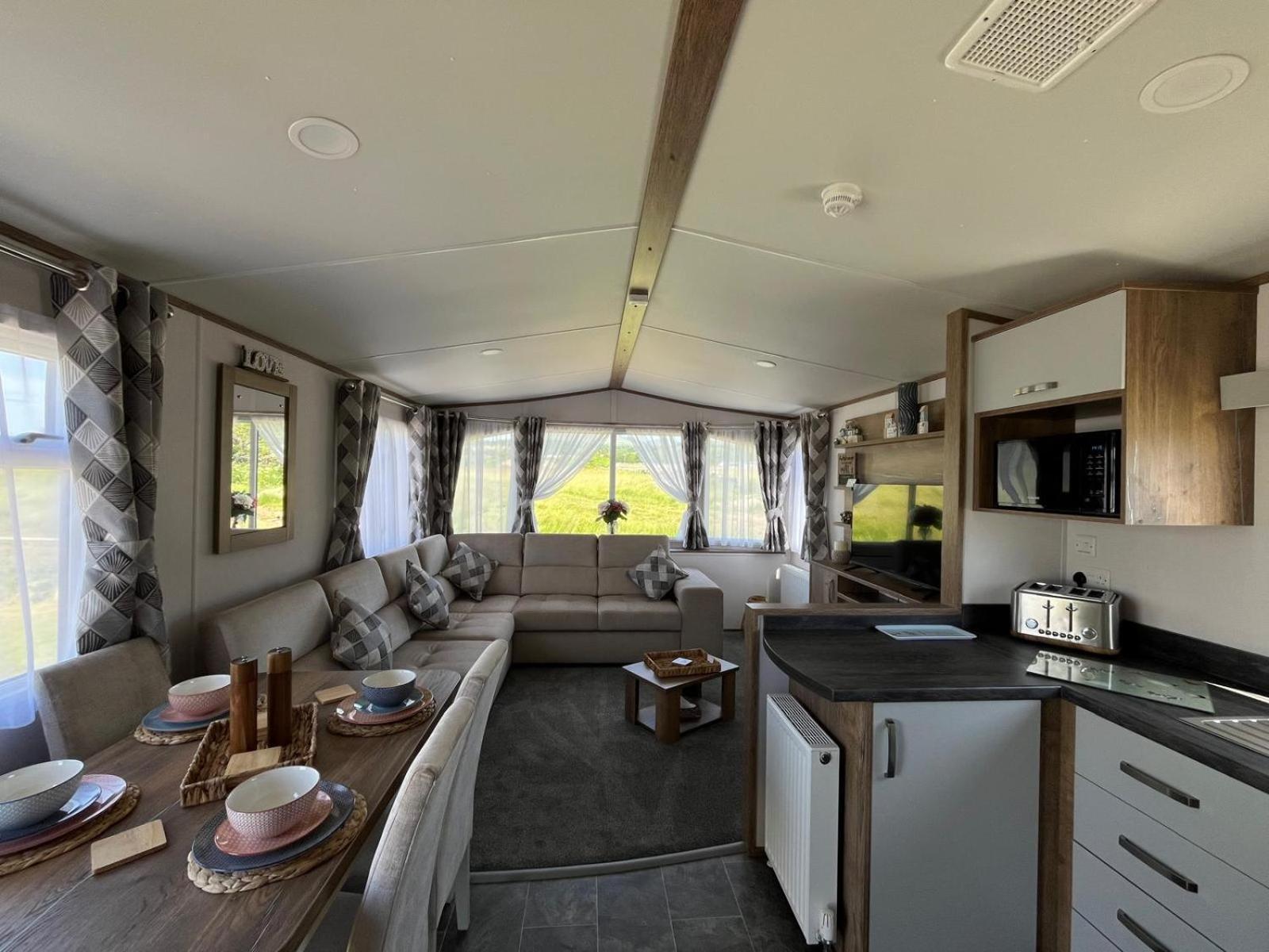Visma Caravan Llanddwywe Bagian luar foto
