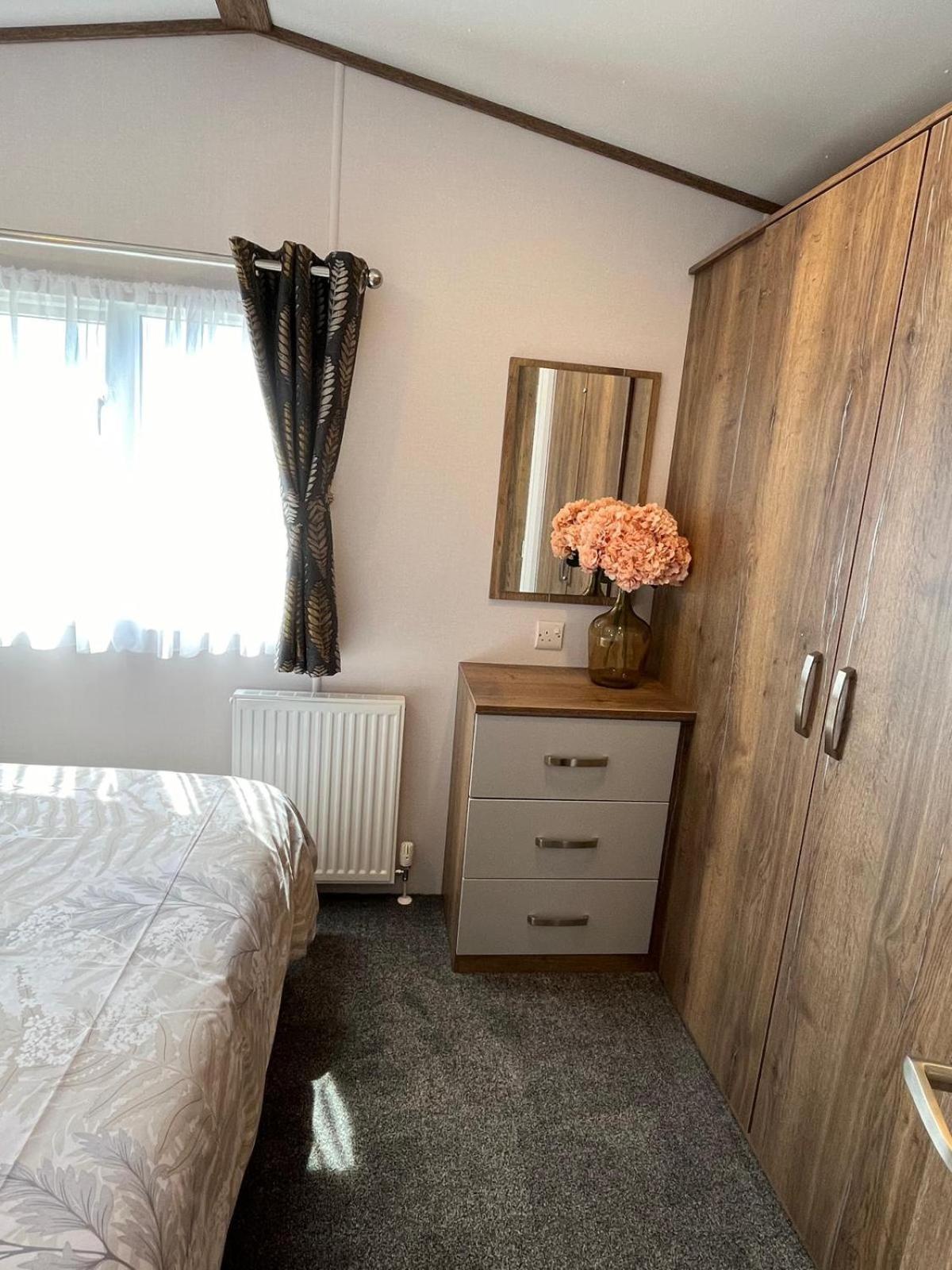 Visma Caravan Llanddwywe Bagian luar foto